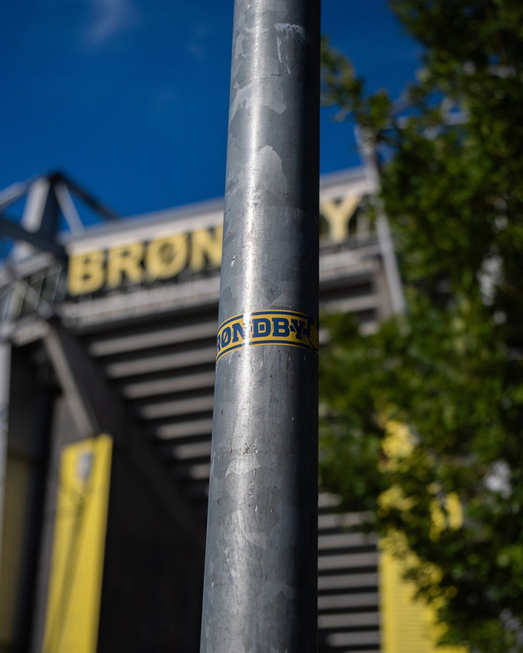 Brøndby m. logo - Sydsiden Brøndby