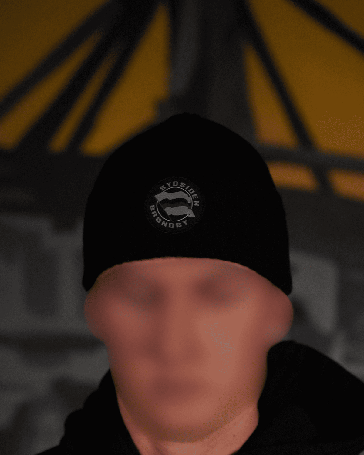 Sydsiden hue sort m. Gråt logo - Sydsiden Brøndby